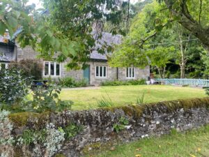 Kilmartin School